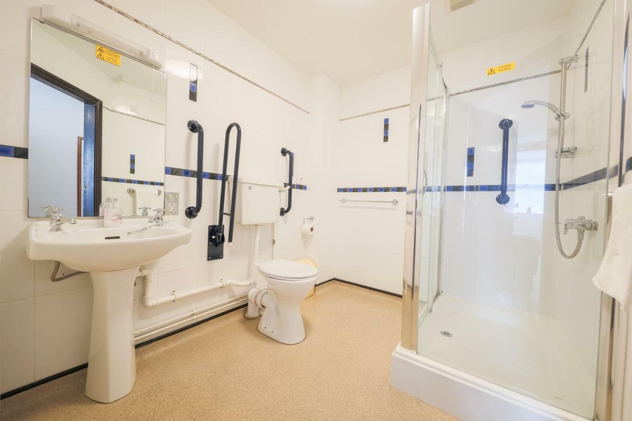 The Clee Hotel - Cleethorpes, Grimsby, Lincolnshire Екстер'єр фото